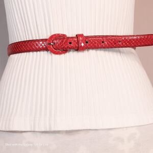 Distressed Genuine Reptile Skinny Belt Womens Medium Burnished Red